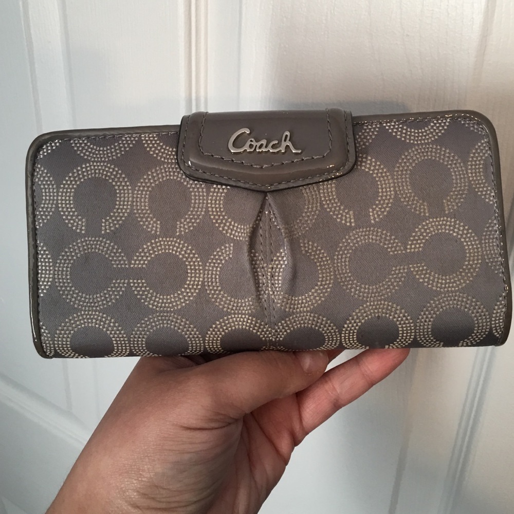Coach wallet